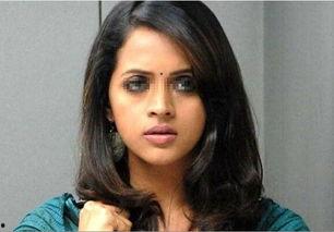 印度当红男明星,揭秘当红男明星的魅力人生