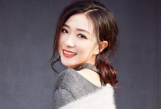 我是一位明星,揭秘明星背后的故事与魅力