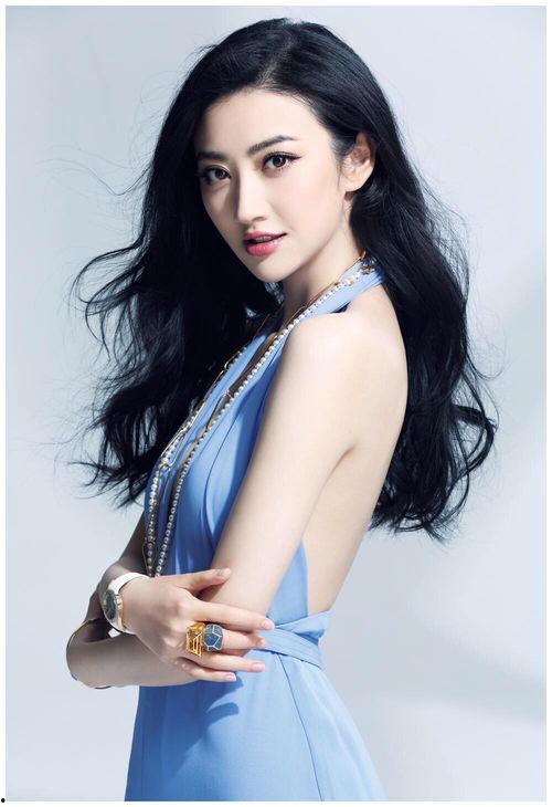 明星艺人官网,全方位揭秘偶像背后的故事与成就