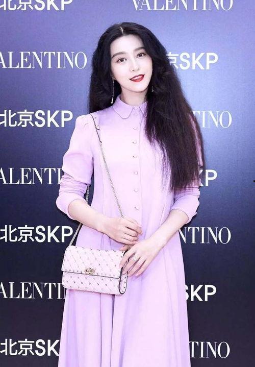 紫色衣服明星照片,揭秘明星穿搭风尚